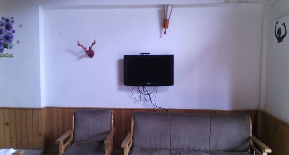 Hotel Rebenz Height, Manali 4